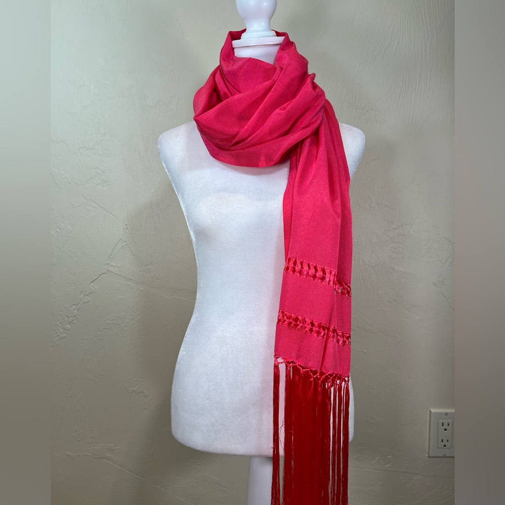 Scraf/Shawl/wrap - Picture 5 of 12